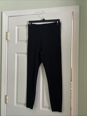 Zobha Black High-Rise Leggings